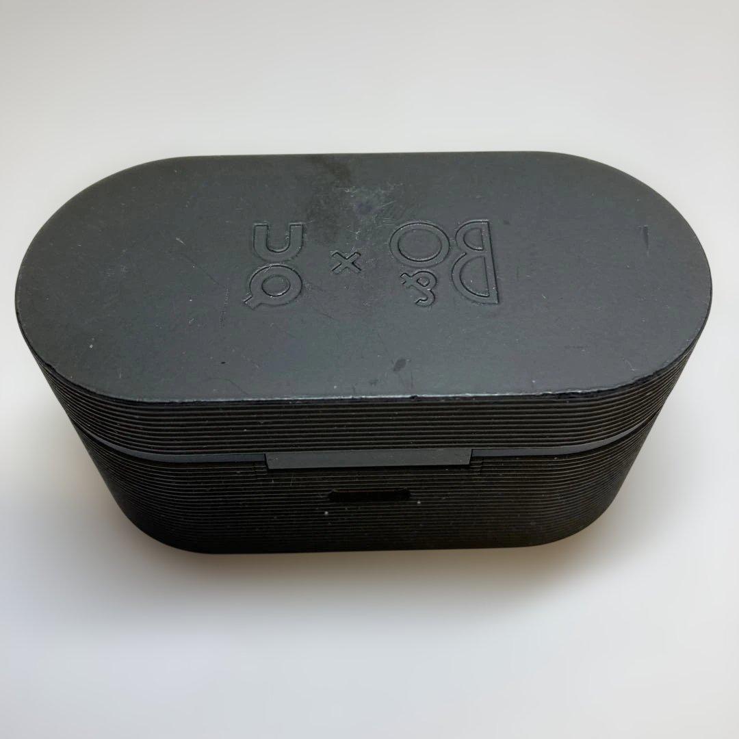 Beoplay E8 Sport　ワイヤレスイヤホン　　　　K414