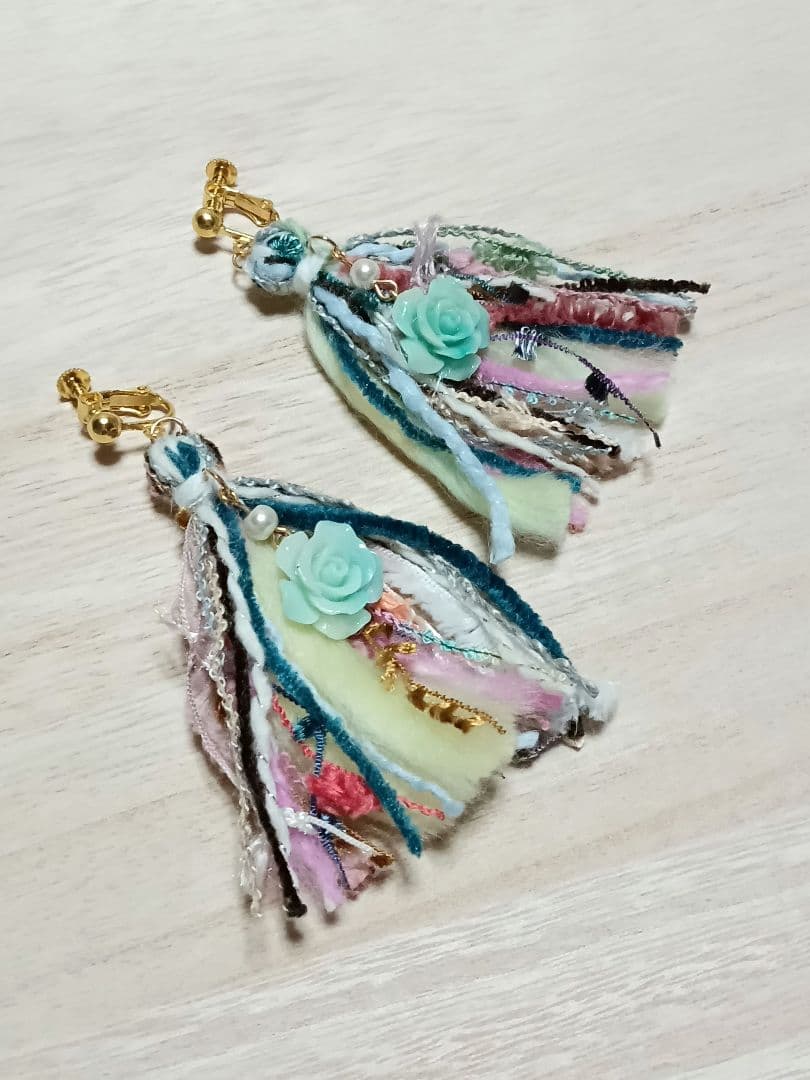 J ハンドメイドイヤリング