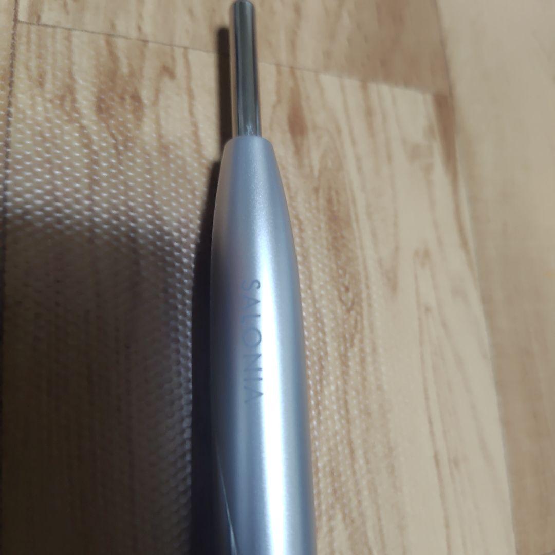 SALONIA ペン型美顔器　紗栄子愛用
