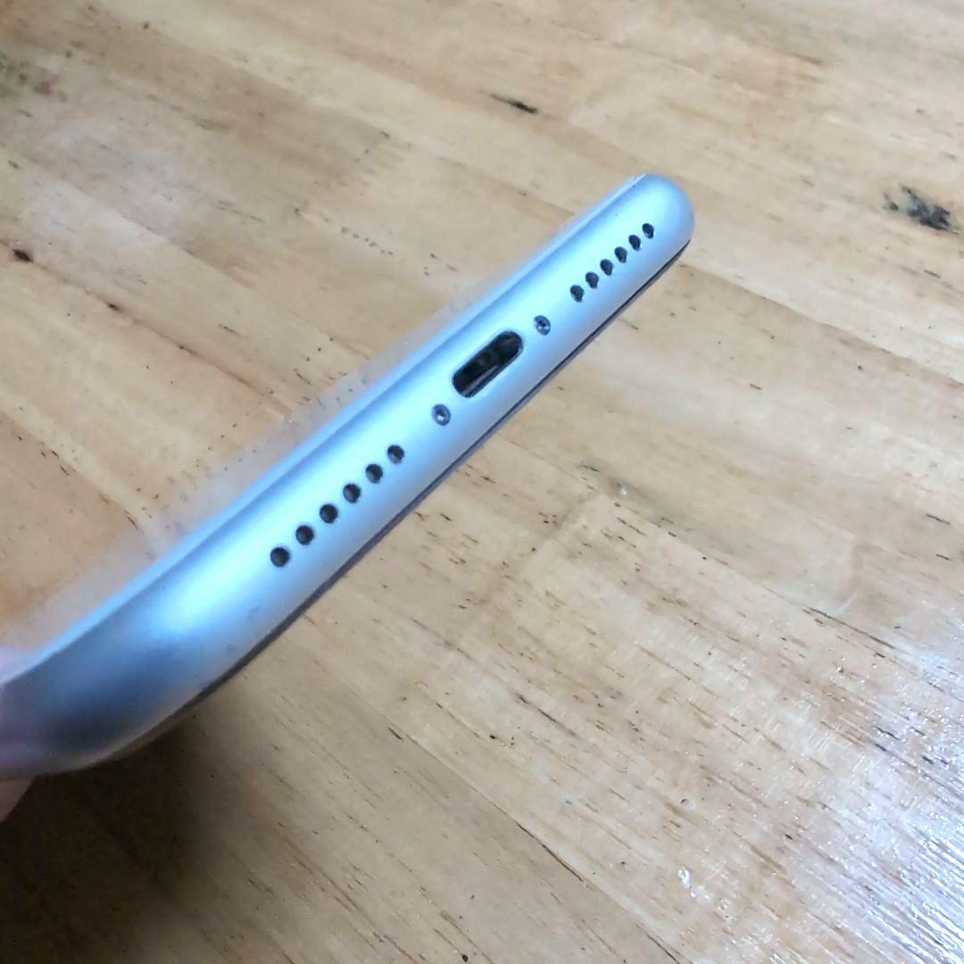 スマートフォン本体 iPhone XR 64G