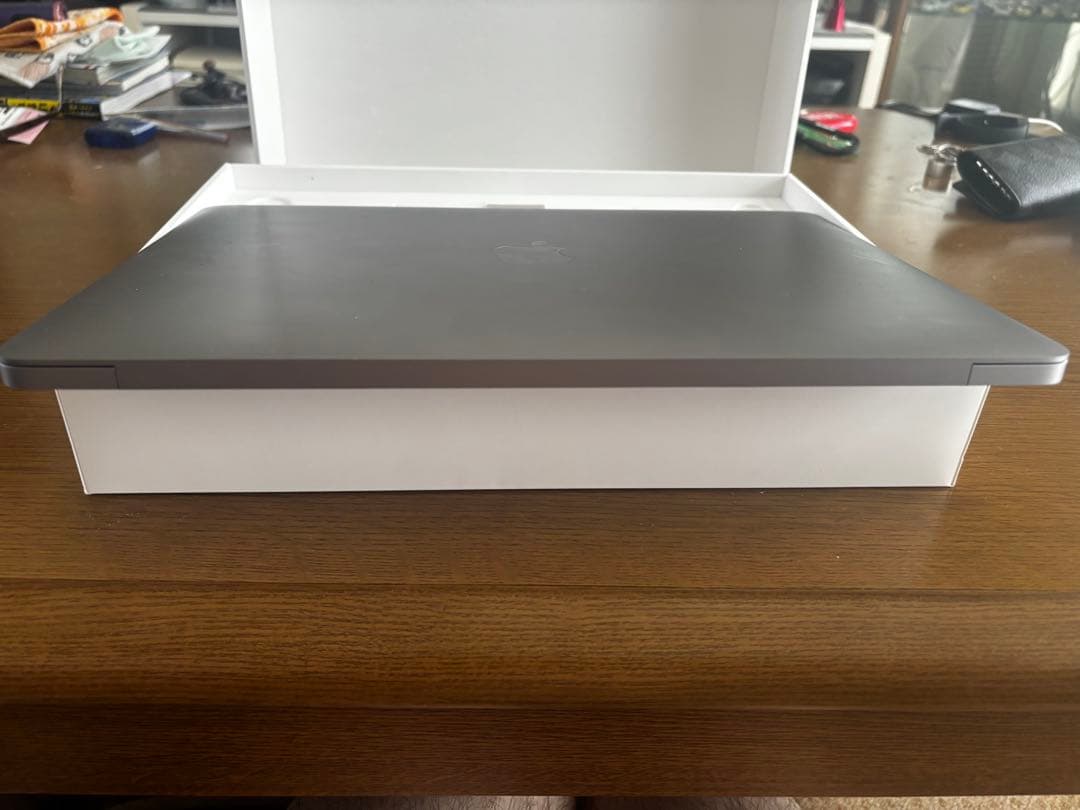 Apple MacBook Air 13インチ m1 256gb 16gb