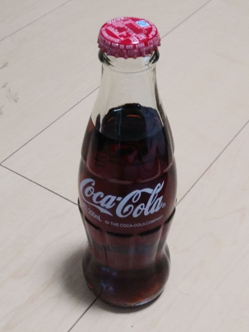 コカ・コーラ中国200mlボトル