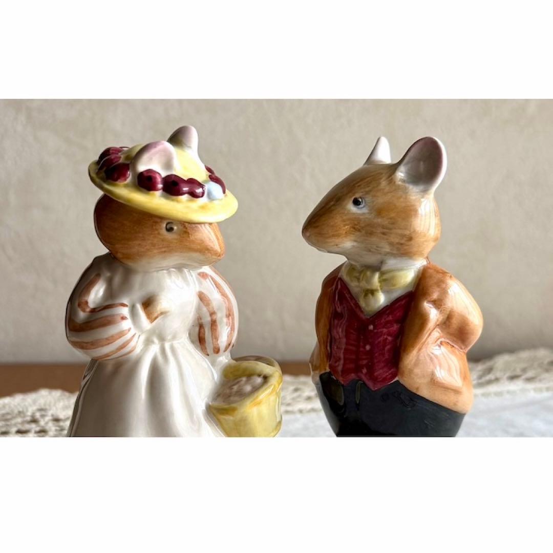 ロイヤルドルトン 　フィギュリン　ブランブリーヘッジ 　もりねずみ 男爵 夫妻