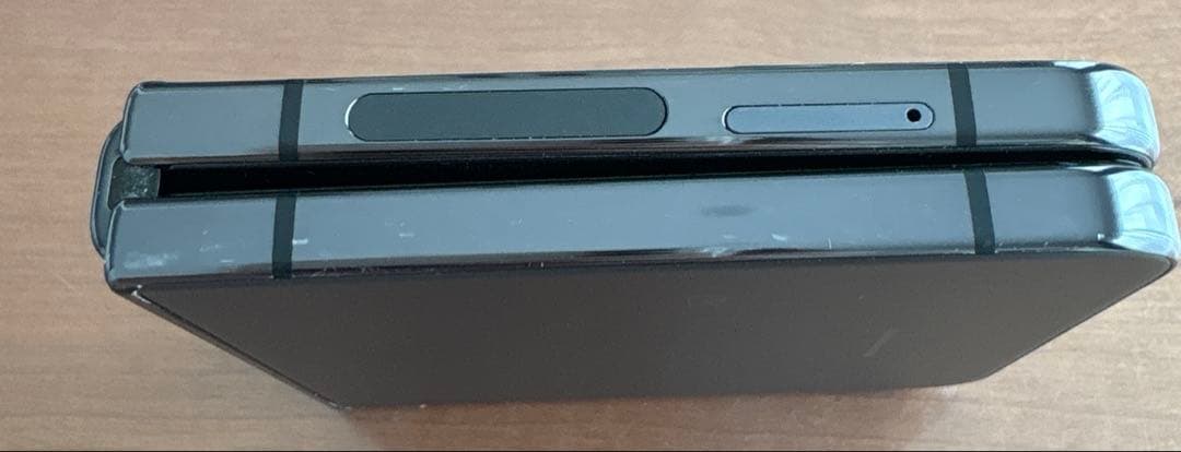 Samsung Galaxy Z Flip 4 ジャンク品