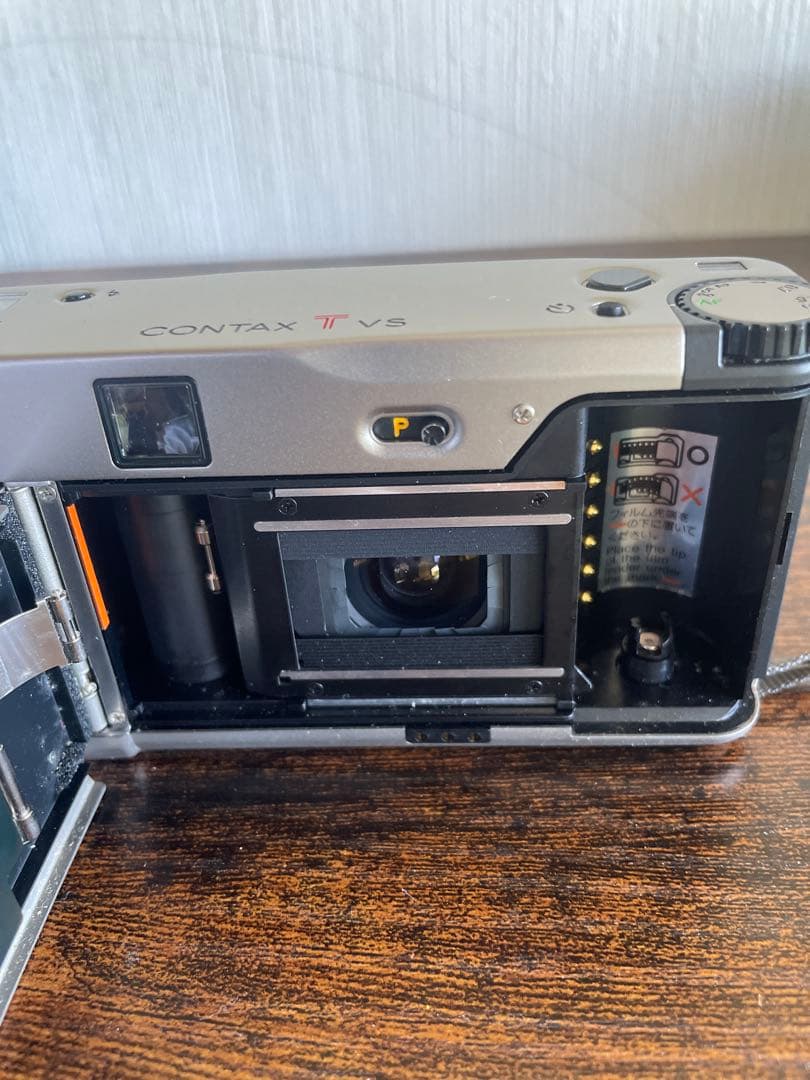 CONTAX TVS シルバー コンパクトフィルムカメラ