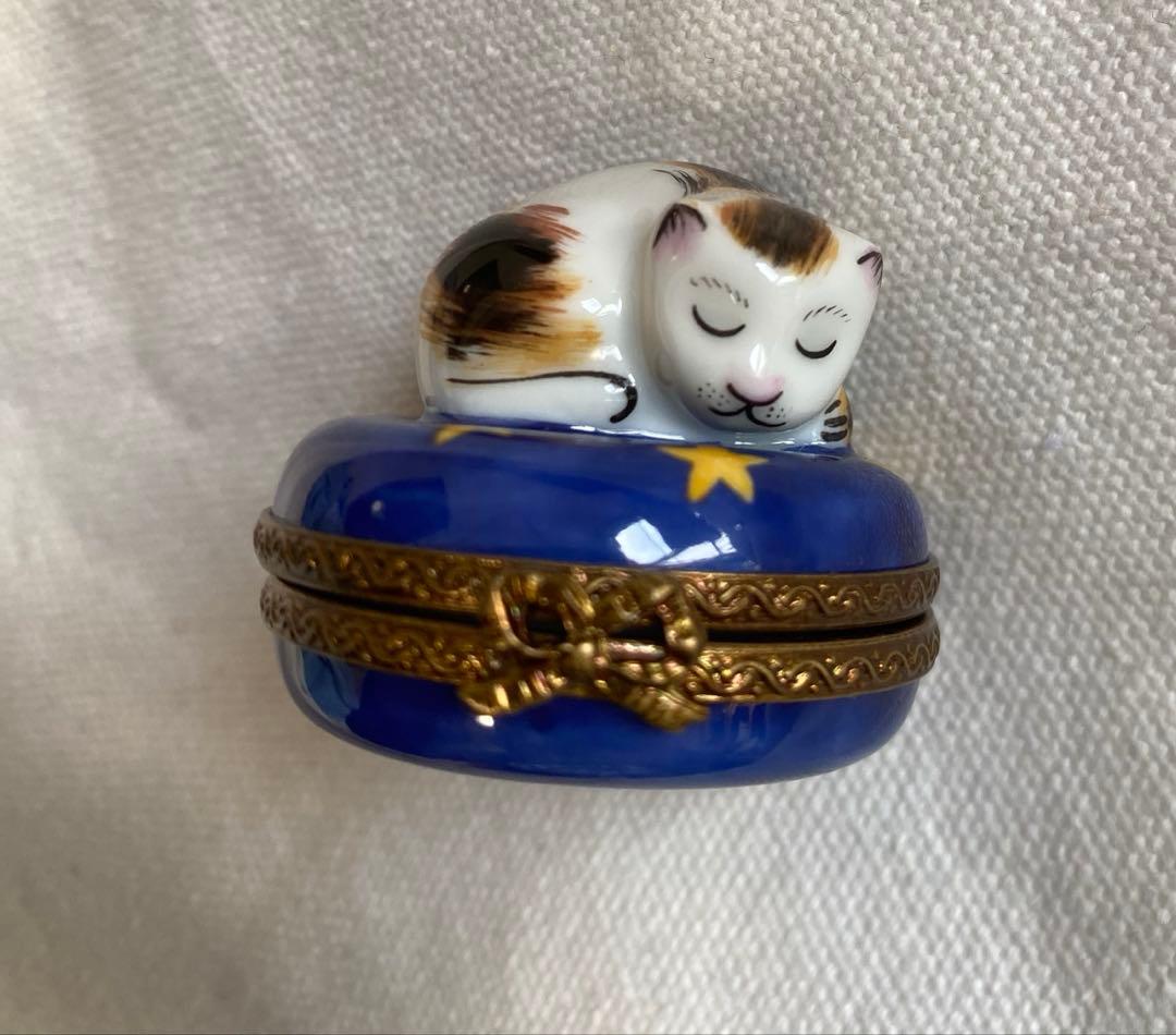フランス リモージュ Limoges Peint Main 眠り猫 小物入れ 猫