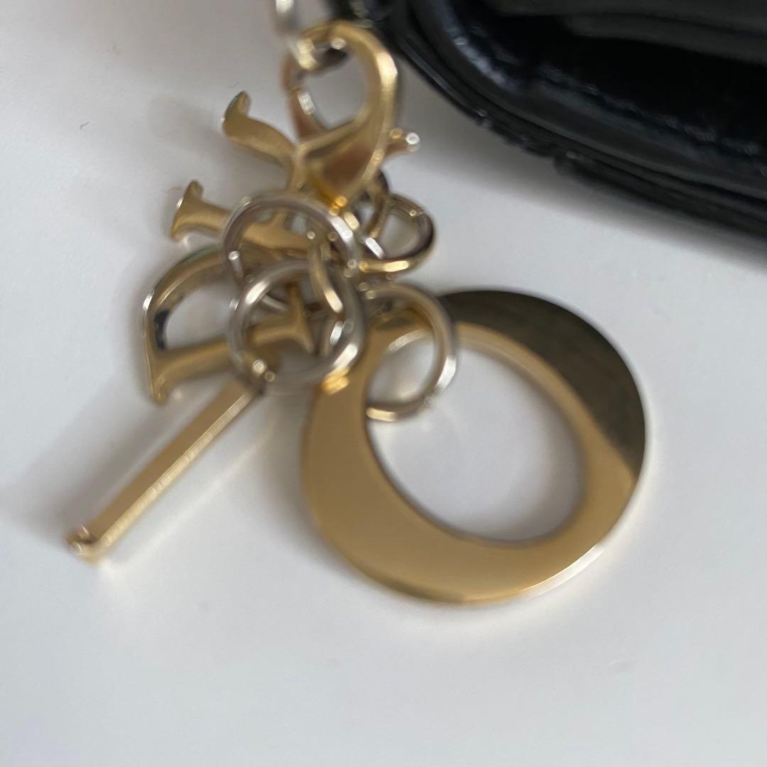 【DIOR/ディオール】　黒/ブラック エナメル　財布