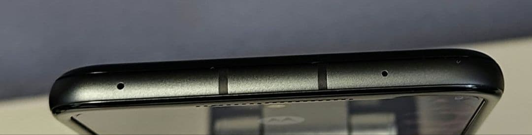 MOTOROLA razr 50 256GB アメリカ版