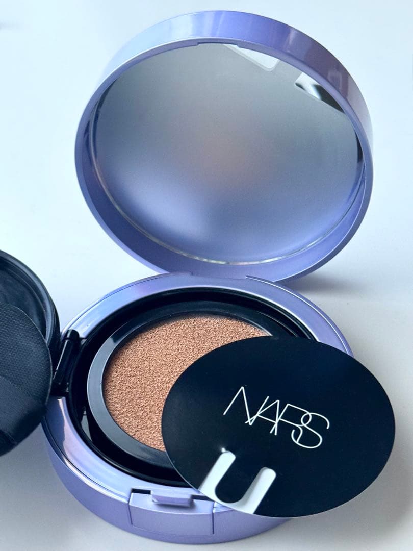 NARS ホリデー限定　ケース(箱あり)+クッションファンデSET