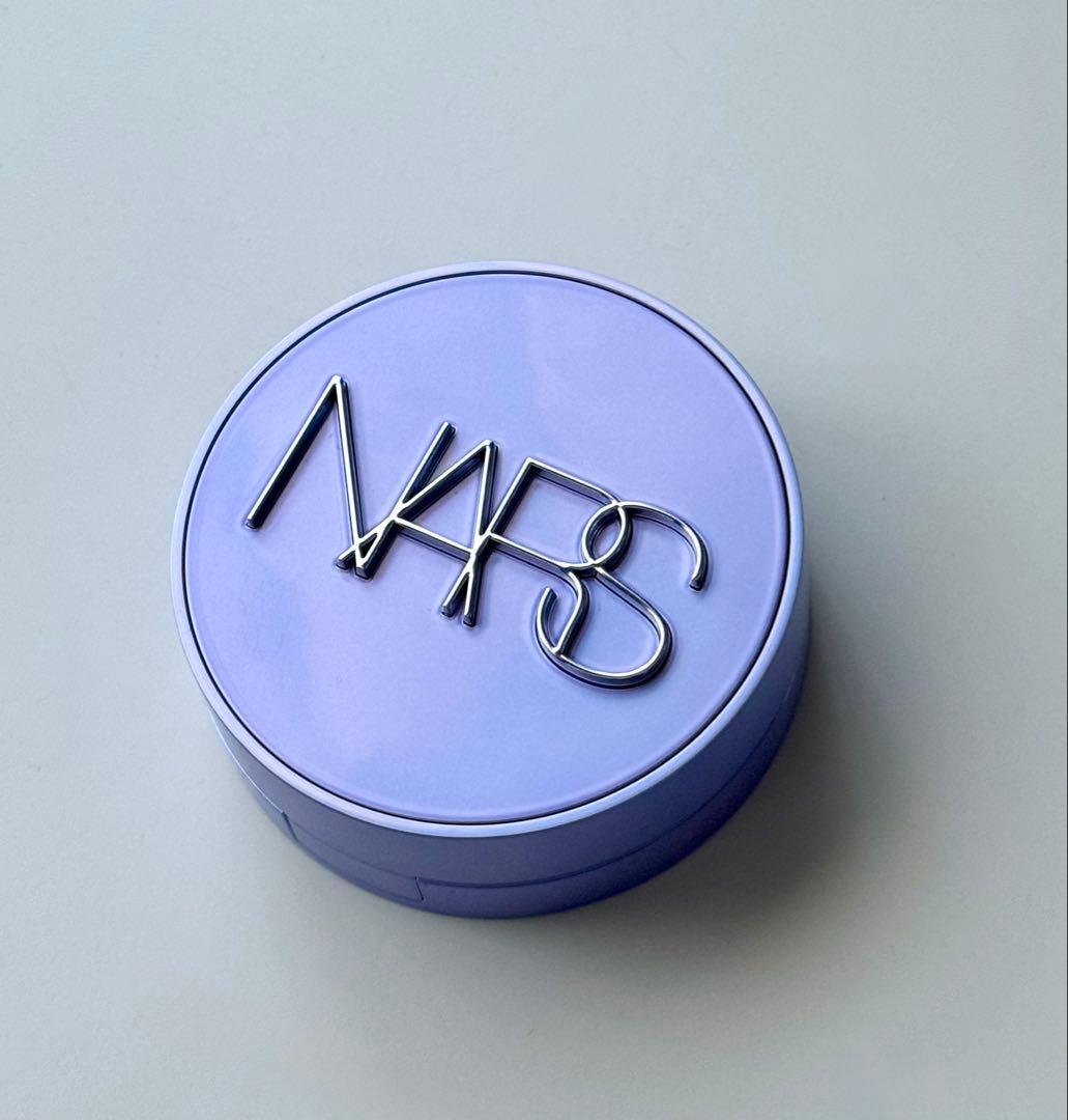 NARS ホリデー限定　ケース(箱あり)+クッションファンデSET