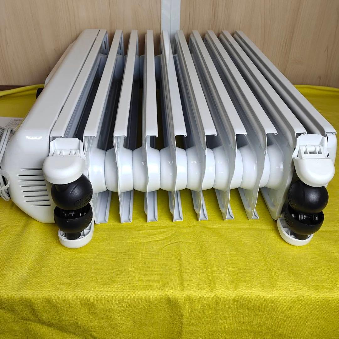 【送料込】DeLonghi デロンギ　オイルヒーター　RHJ35M1015-BK
