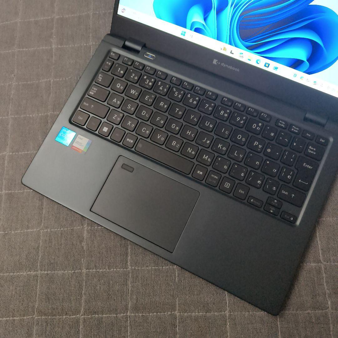 美品 Dynabook 超軽量 驚速 12世代i5 16GB 512GB 55