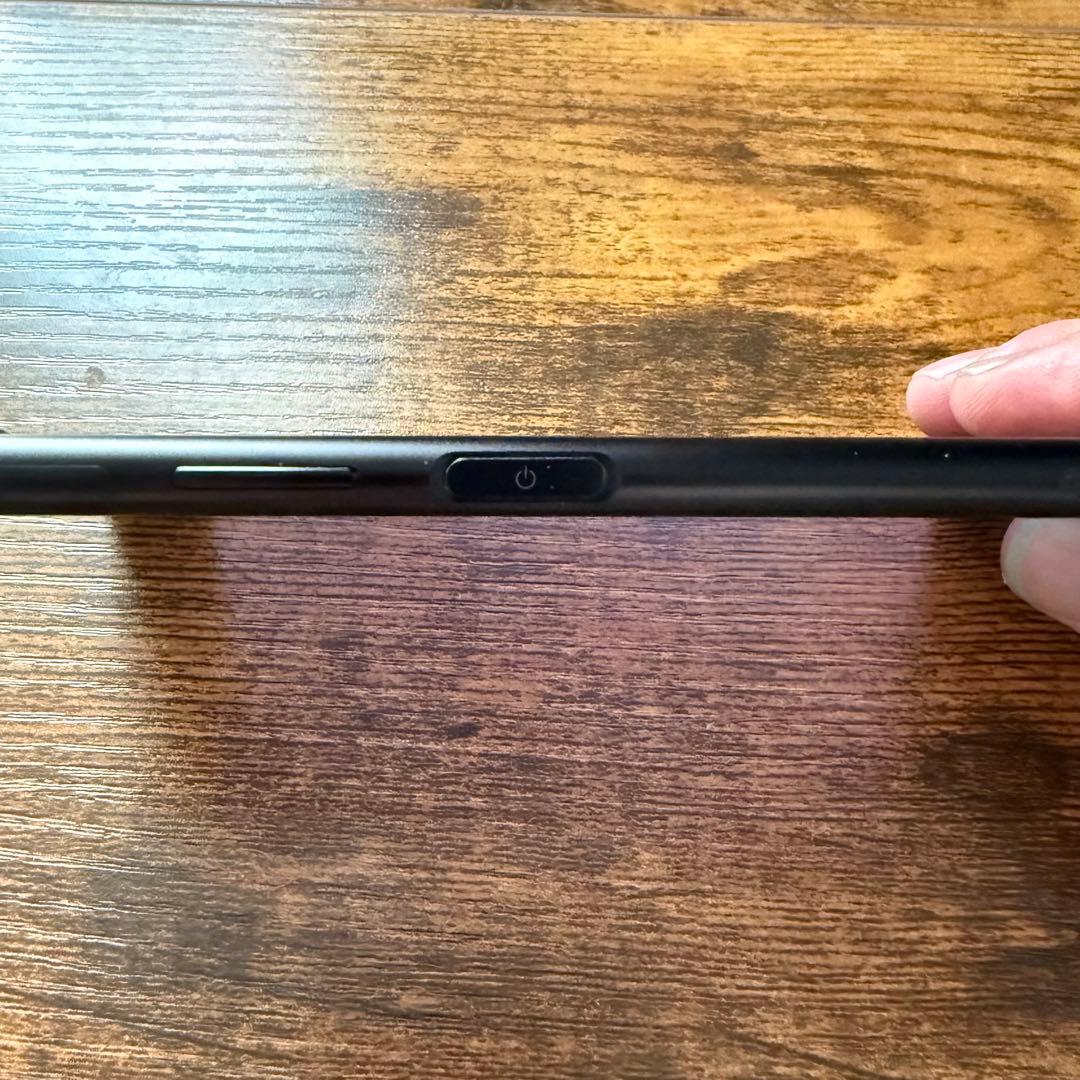 Sony 　Xperia XZ1 SOV36