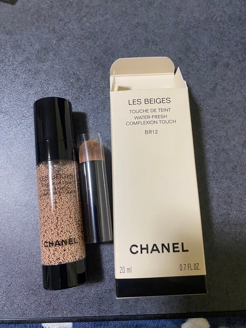 ファンデーション CHANEL LES BEIGES BR12 20ml