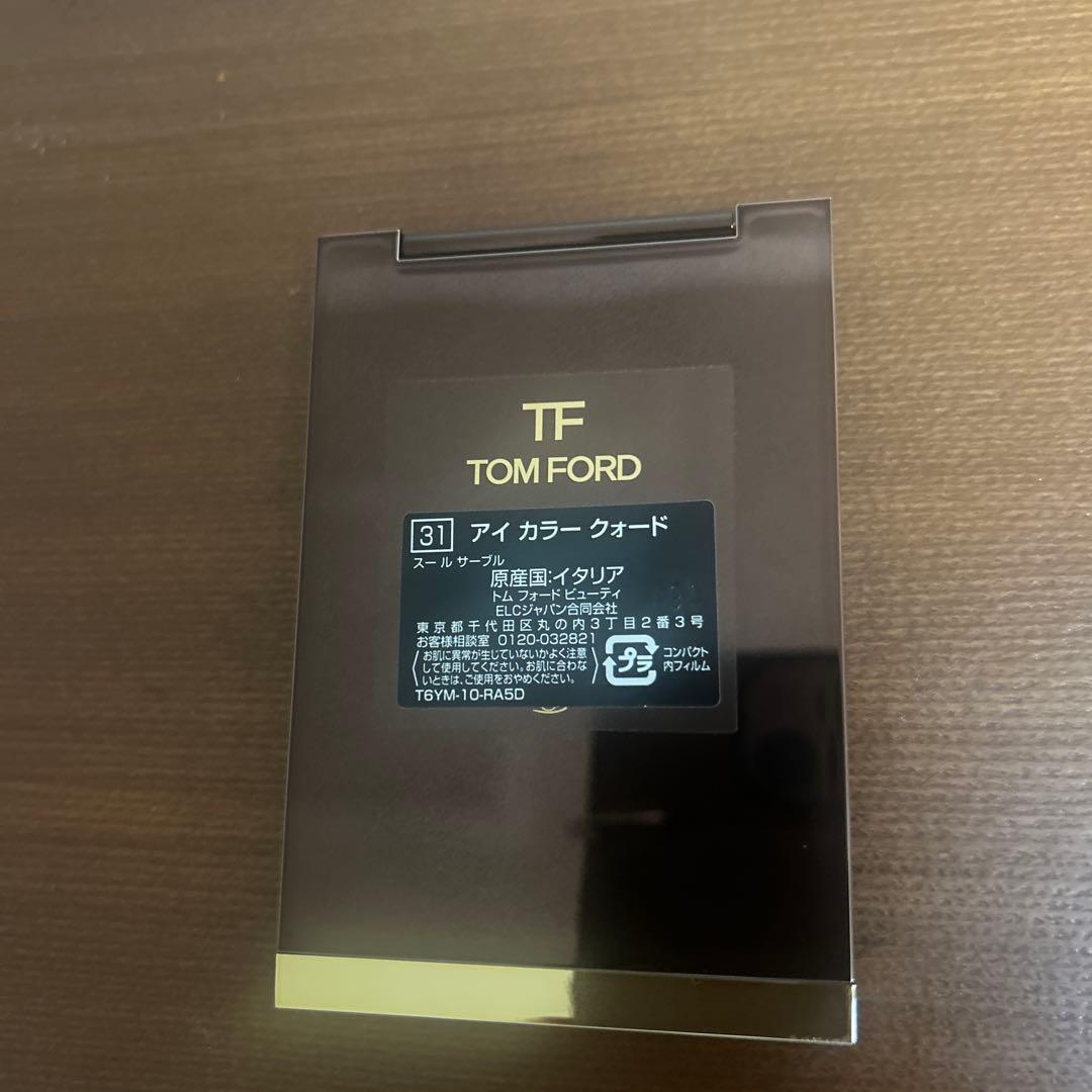 TOM FORD アイ カラー クォード 31 SOUS LE SABLE