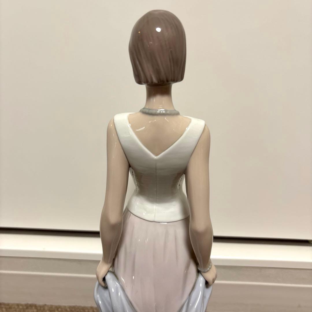 絶盤 リヤドロ LLADRO スズラン 大型41cm