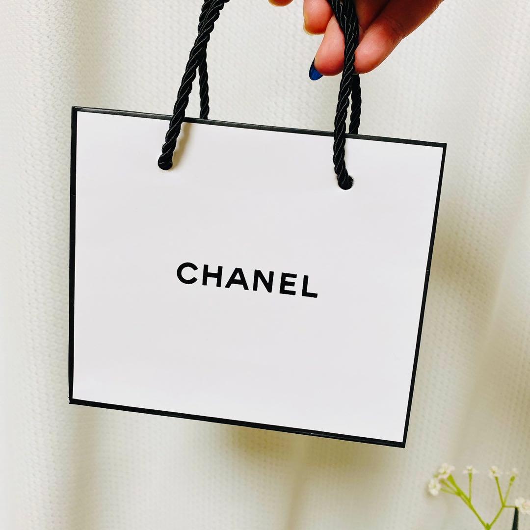 【30日まで】CHANEL ギフトボックス（小サイズ）とショップ袋（小サイズ）