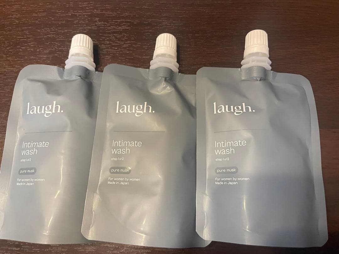 laugh. Intimate wash 3個セット