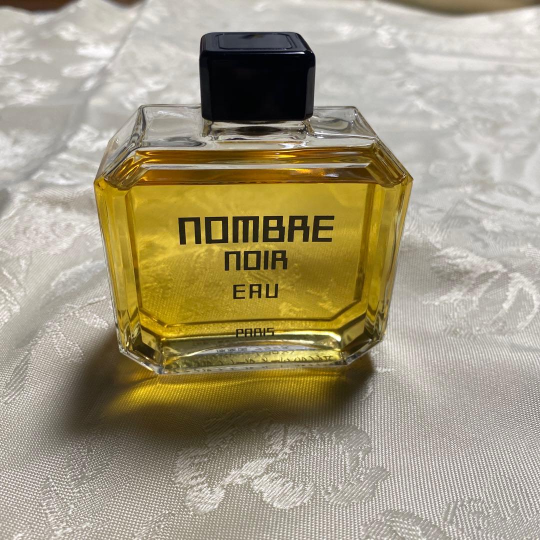 NOMBRE NOIR 香水 Eau フランス製