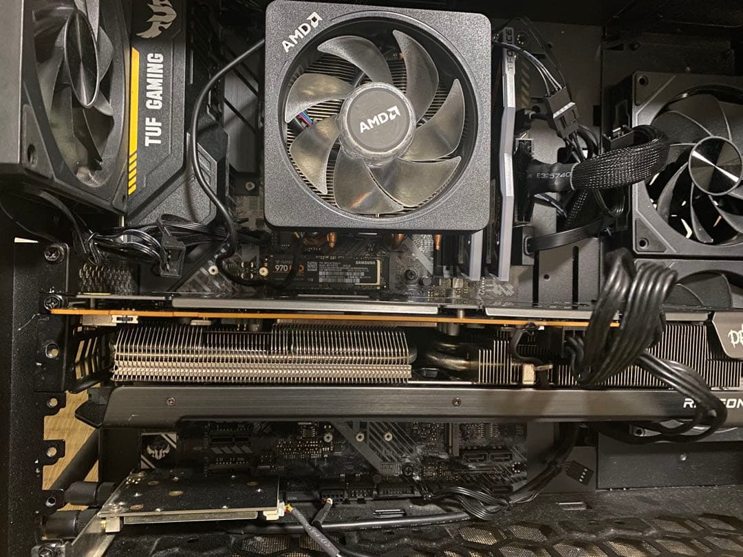Red Devil AMD Radeon™ RX 6700 XT 12GB