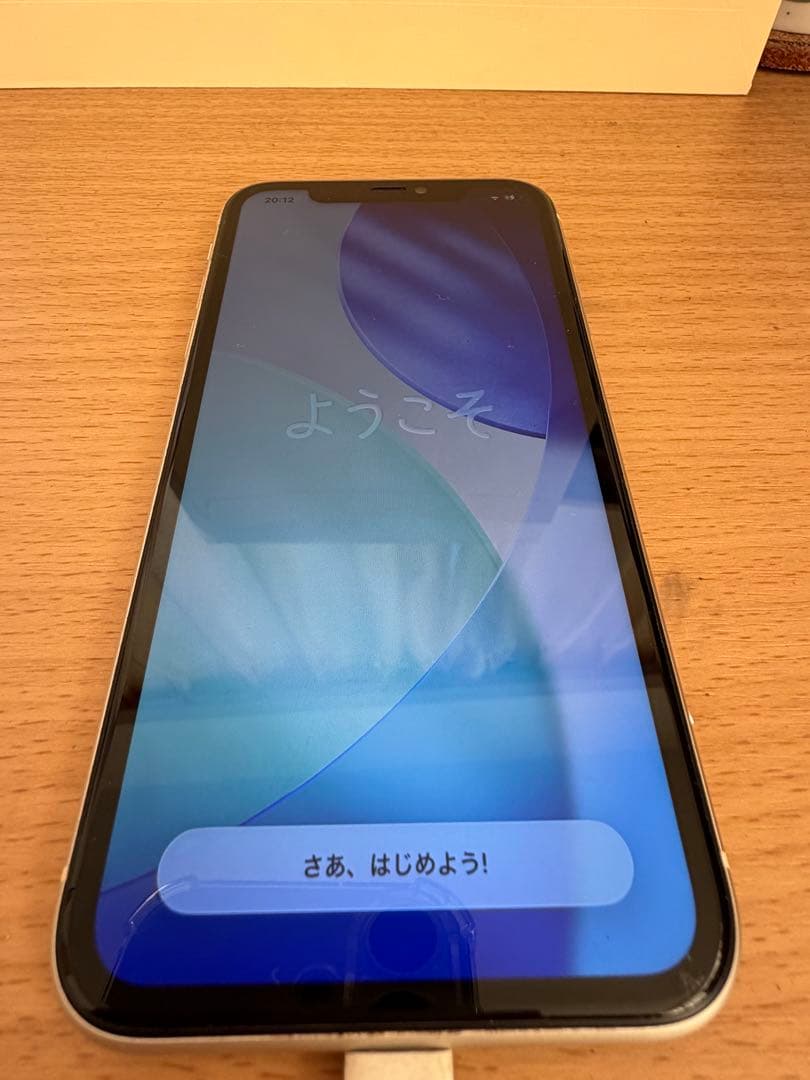 【値下げ済み】iPhone 11 128GB ホワイト　simフリー　初期化済み