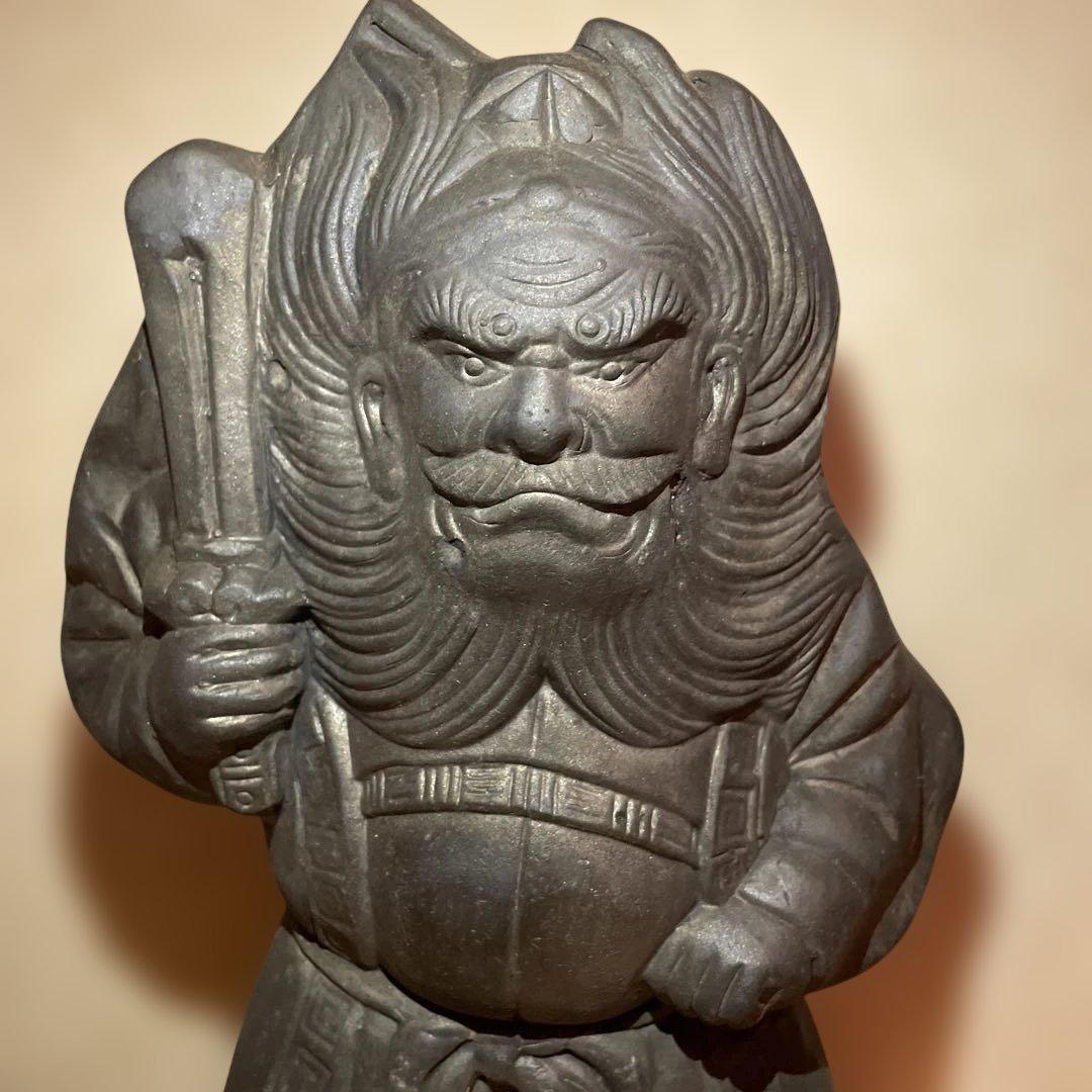鍾馗　鬼瓦　魔除け　守神　縁起物　しょうきさん 味のある品物です。値下げしました