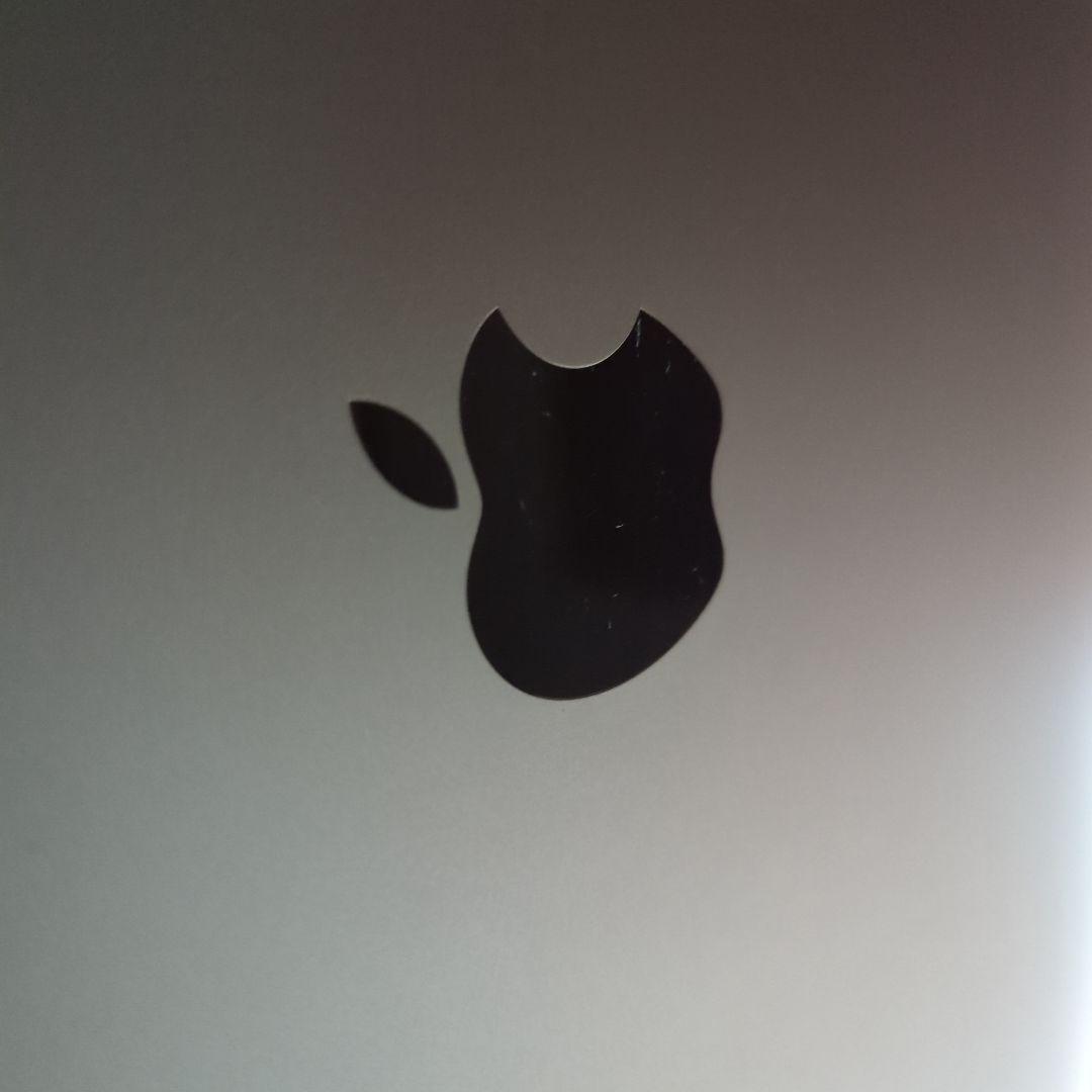 MacBook Air 2020 16GB/256GB Core i5 ゴールド
