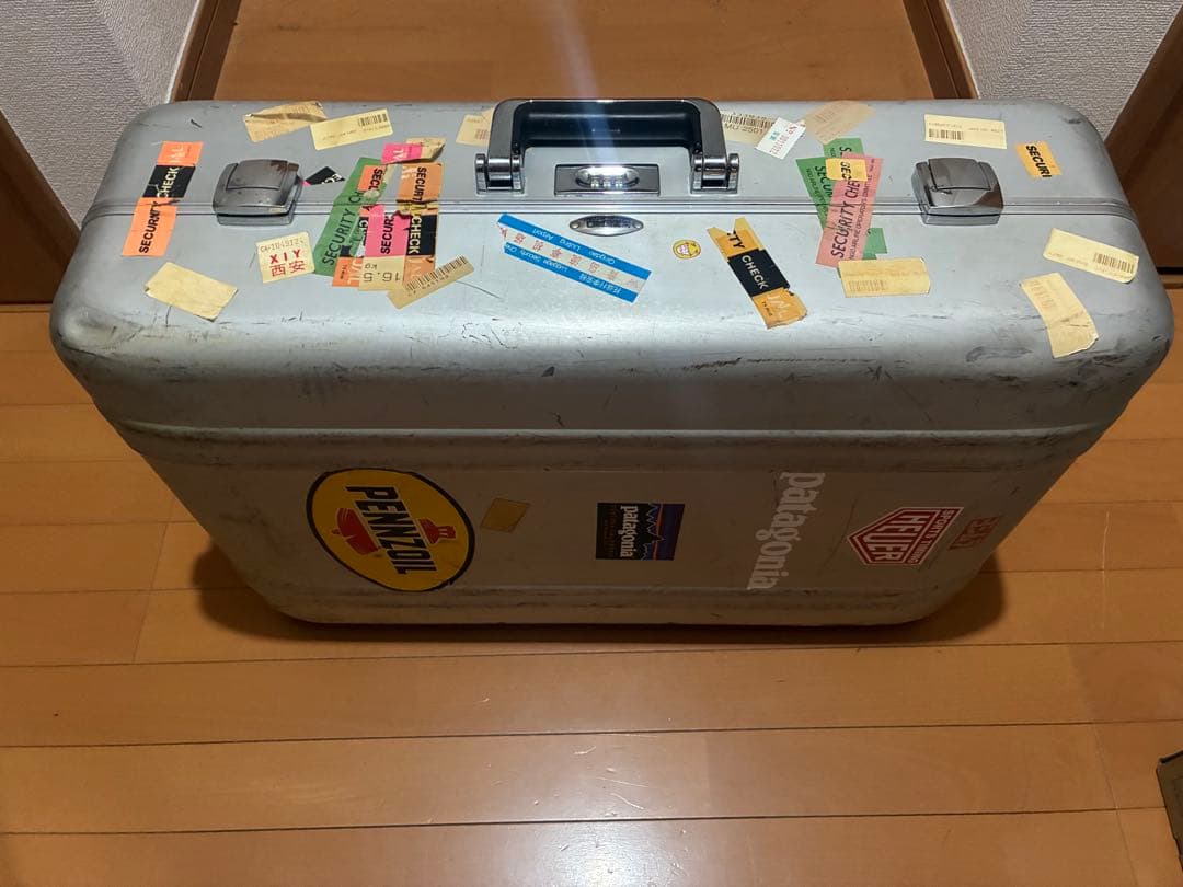 ゼロハリバートン　アルミ　キャリーケース