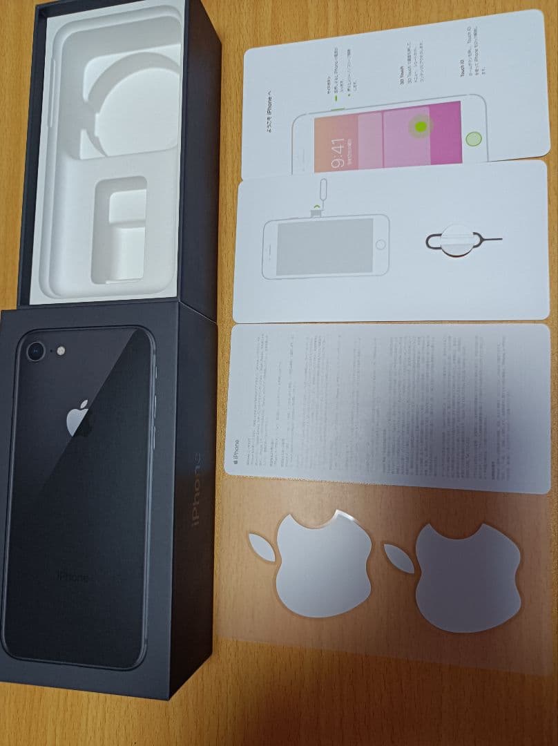 Apple iPhone 8 スペースグレー
