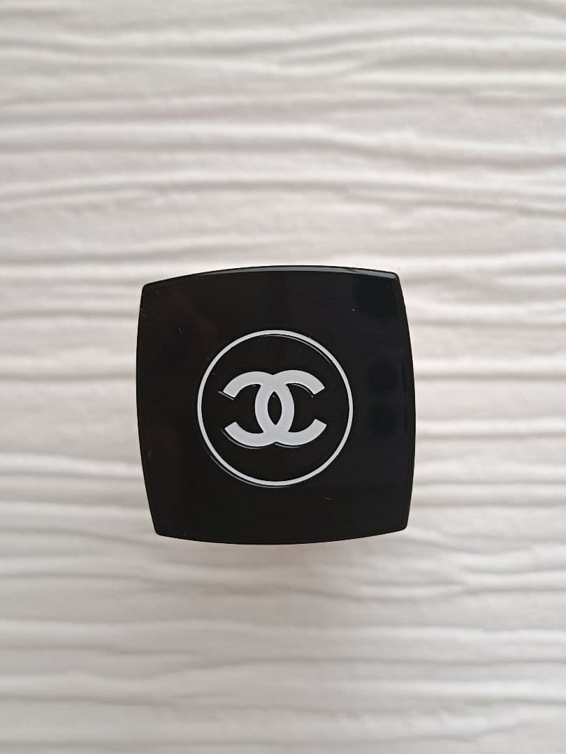 【新品・未使用】CHANEL ヴィタルミエール フリュイド 20 クレール