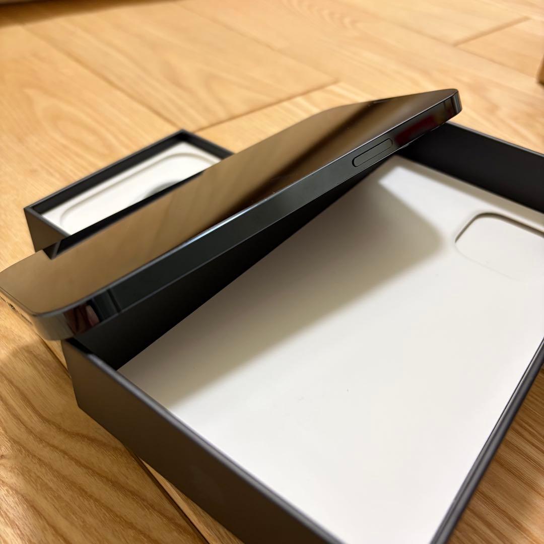 【大容量512GB】iPhone 12 Pro Max ブルー 判定○