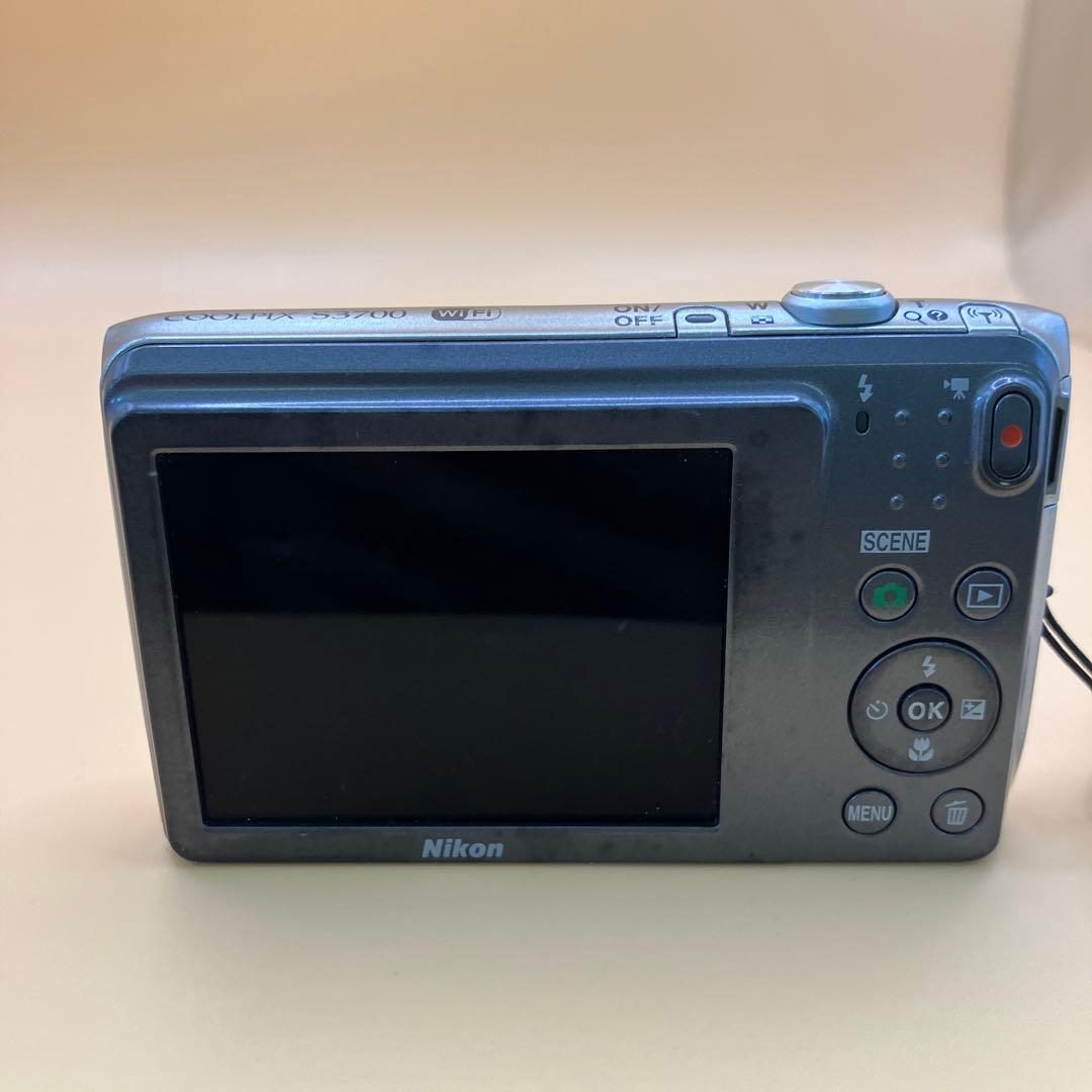 Nikon COOLPIX S3700 デジカメ 2204