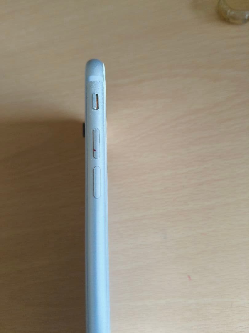 iPhone8 64gb　中古　simフリー