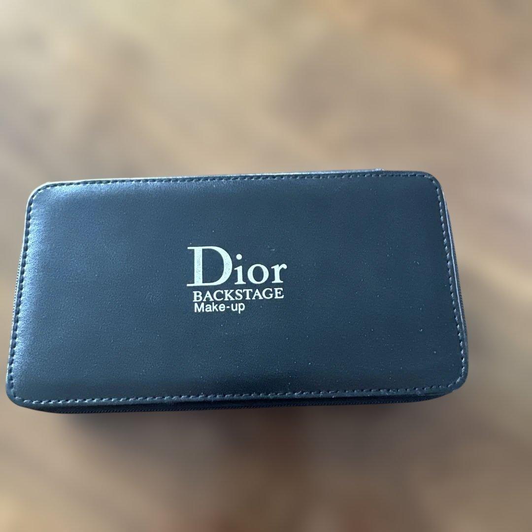 DIORのノベルティセット売りです。未使用