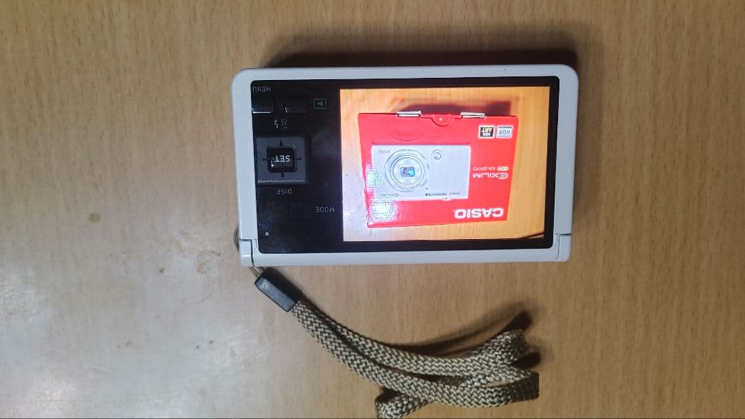 CASIO EX-ZR70 デジタルカメラ