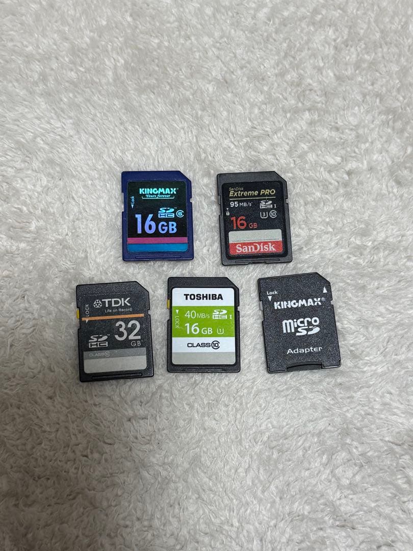 外付けハードディスク・ドライブ SAMSUNG portable SSD T5