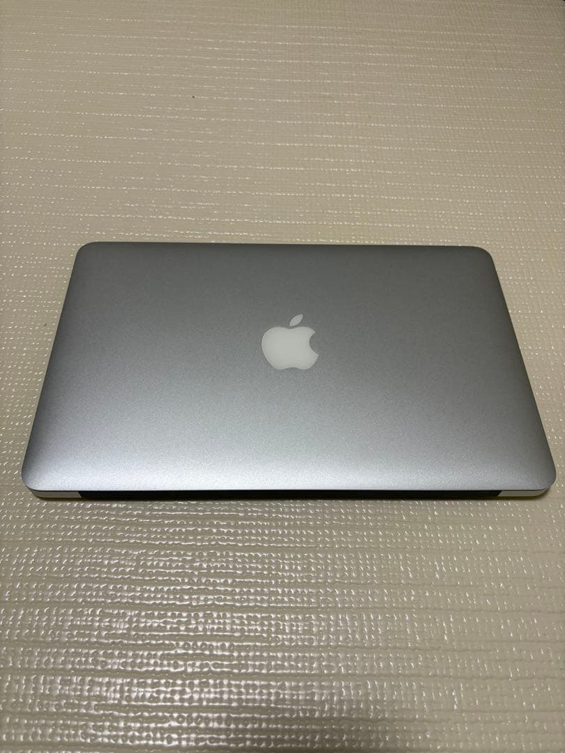 MacBook Air 2013 11インチ　充電器　箱　付き