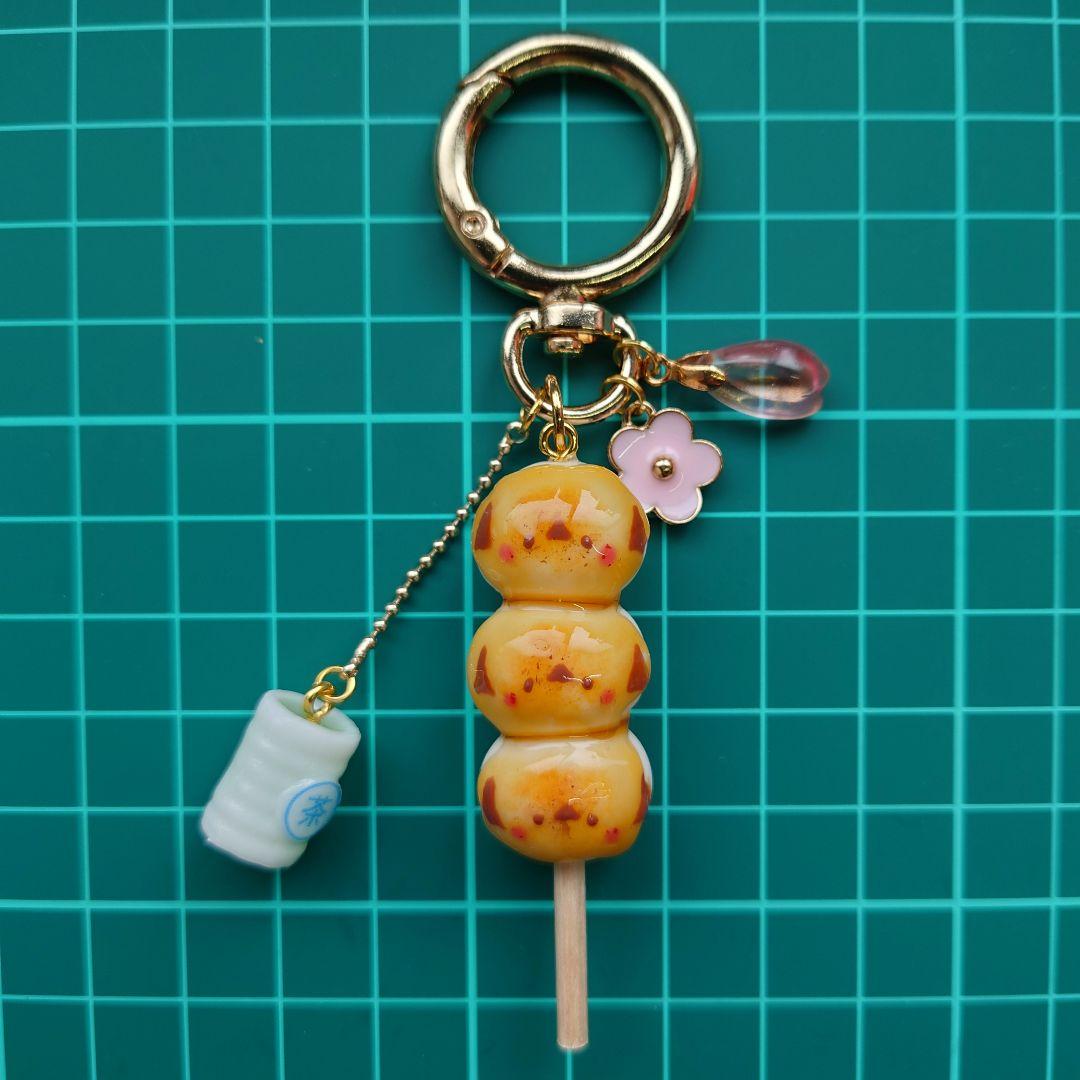 シマエナガ みたらし団子 チャーム 和菓子 樹脂粘土 和スイーツ レジン 桜