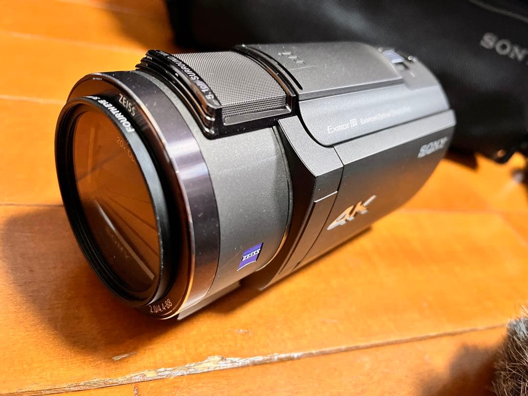 SONY FDR-AX45A ハンディカム 本体2台+予備バッテリー　その他