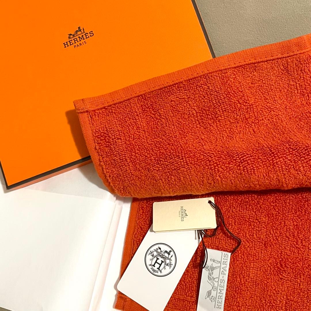 ＊新品＊HERMES ハンドタオル ギフトラッピング