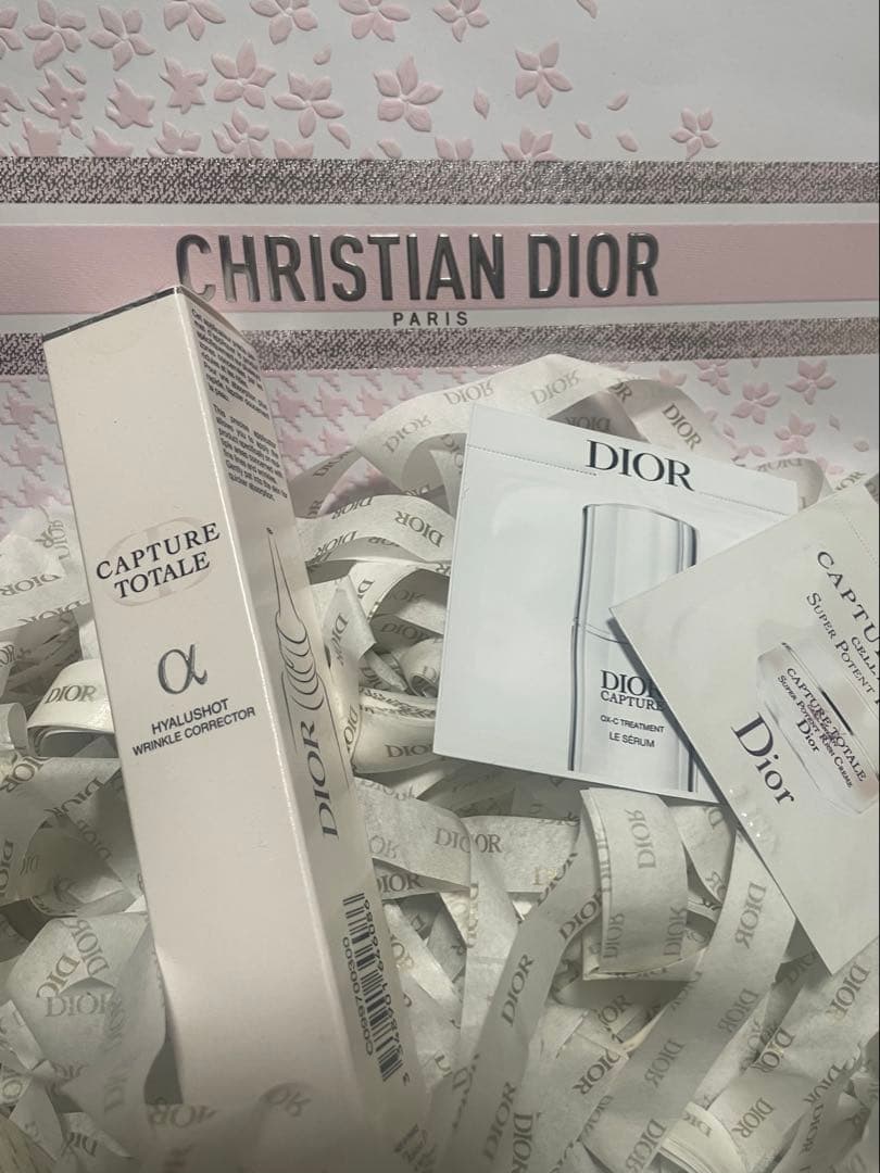 値下げ中　Dior カプチュールトータルヒアルショット 15ml