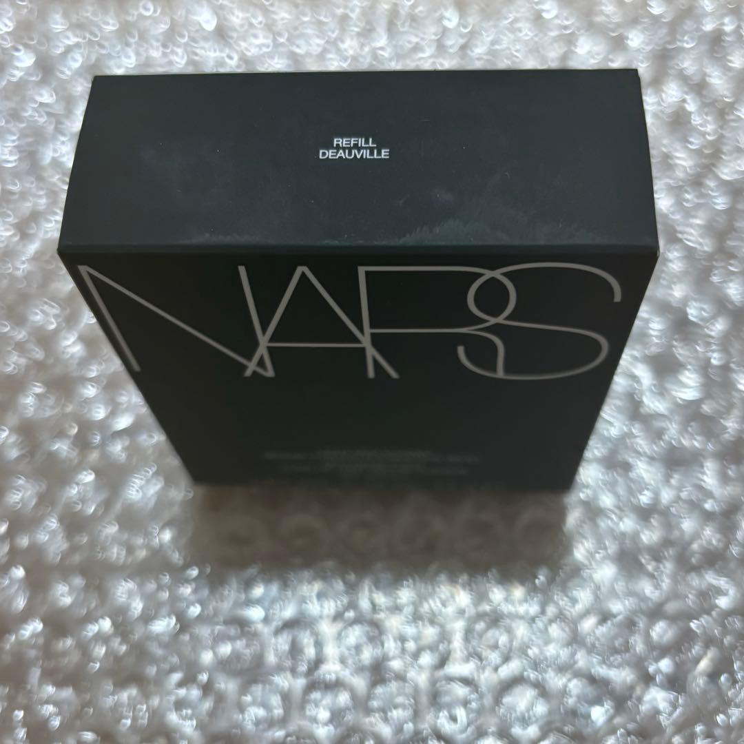 NARS ライトリフレクティングセラムクッションファンデーション ドーヴィル