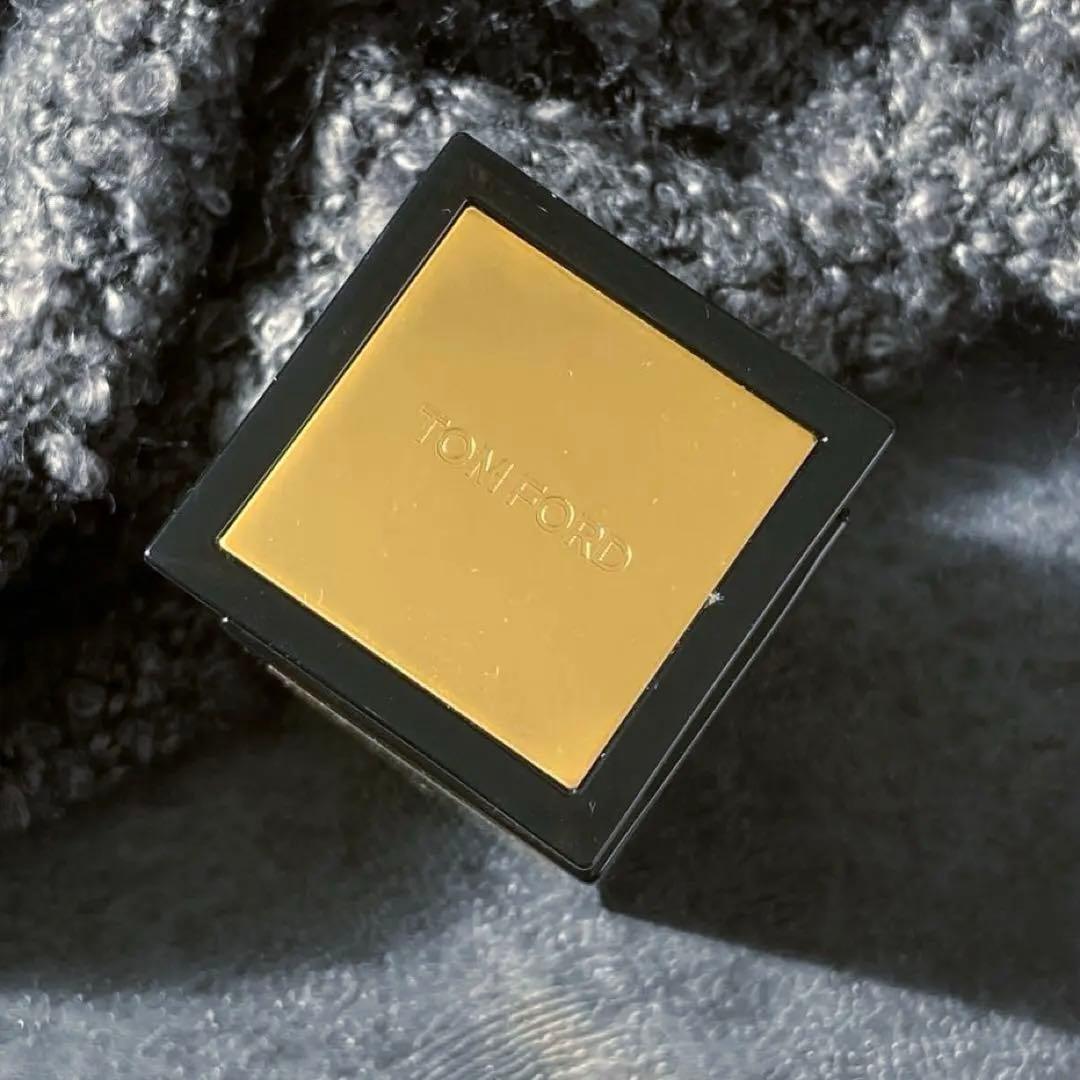 TOM FORDトムフォード タバコバニラ オードパルファム スプレィ 50ml