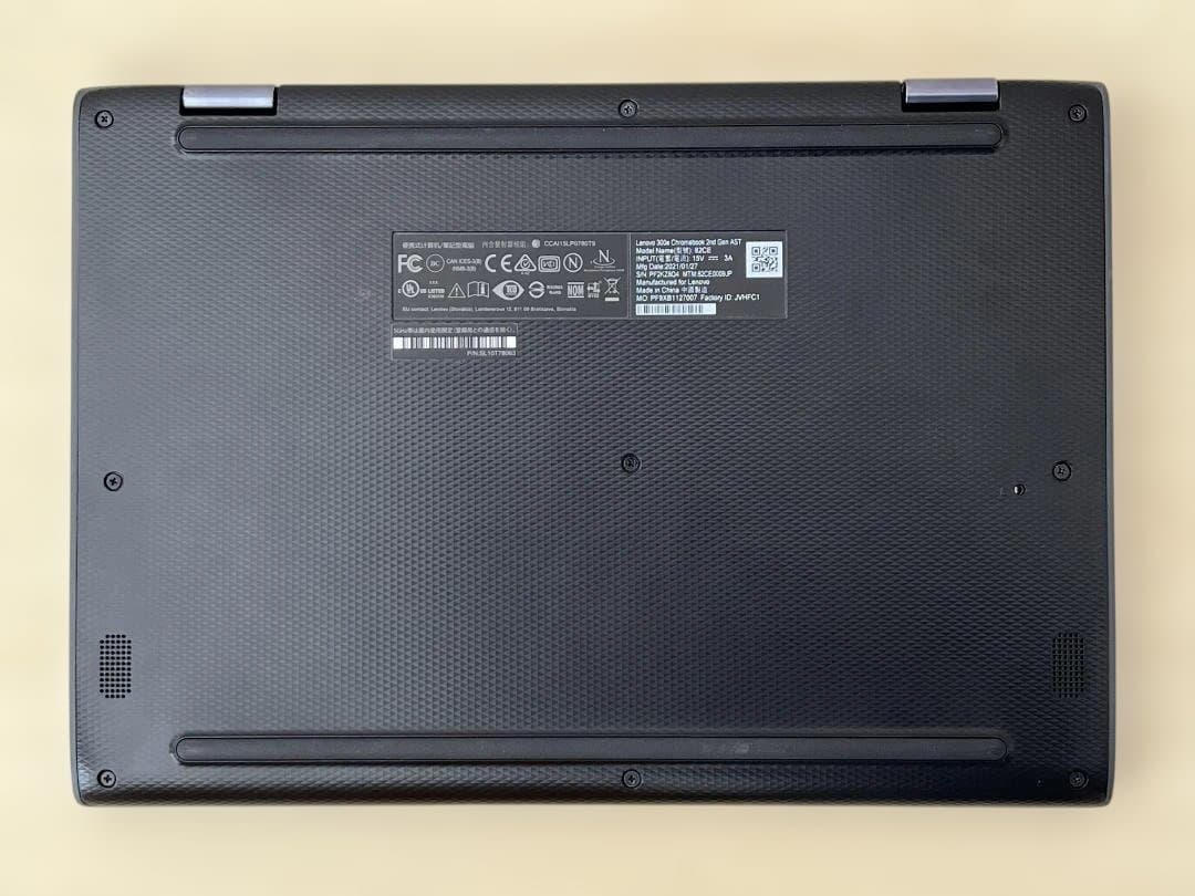 Lenovo Chromebook 300e 11.6インチ ブラック