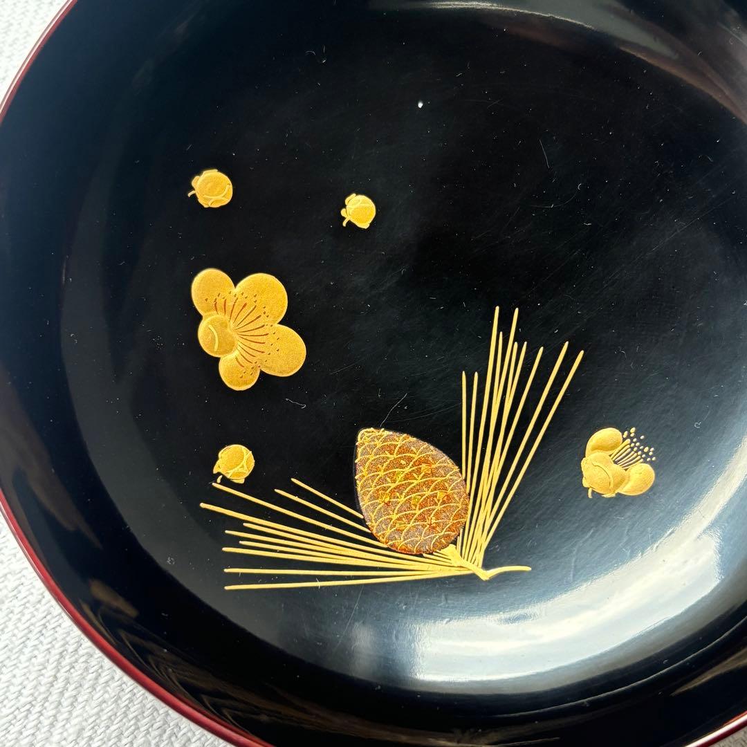 時代　溜塗漆に愛らしい松竹梅の蒔絵お椀5点　梅、松の実（検輪島塗蒔絵椀雑煮椀
