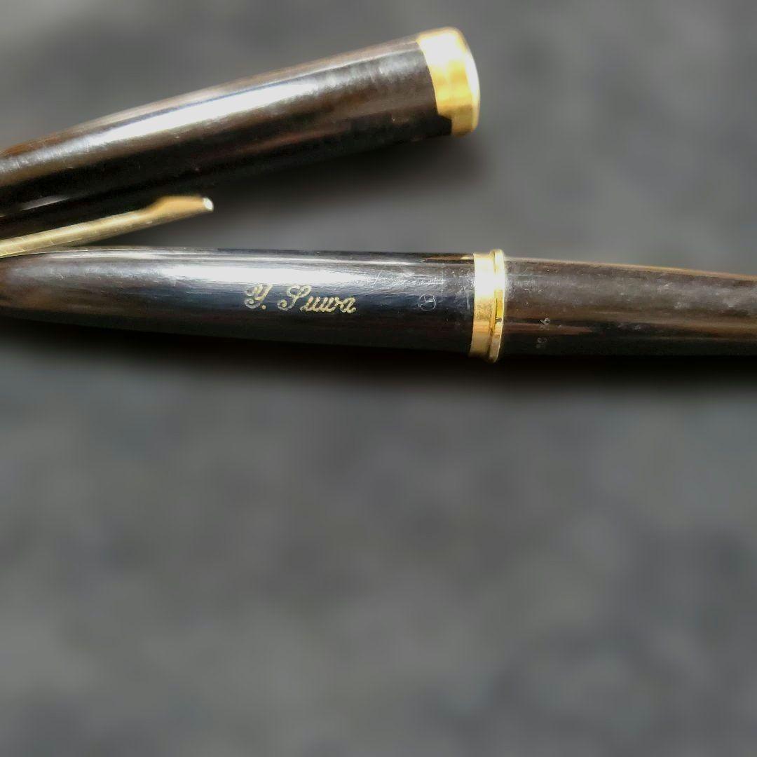 パイロット エリート 万年筆 黒 樹脂製 ペン先14K586