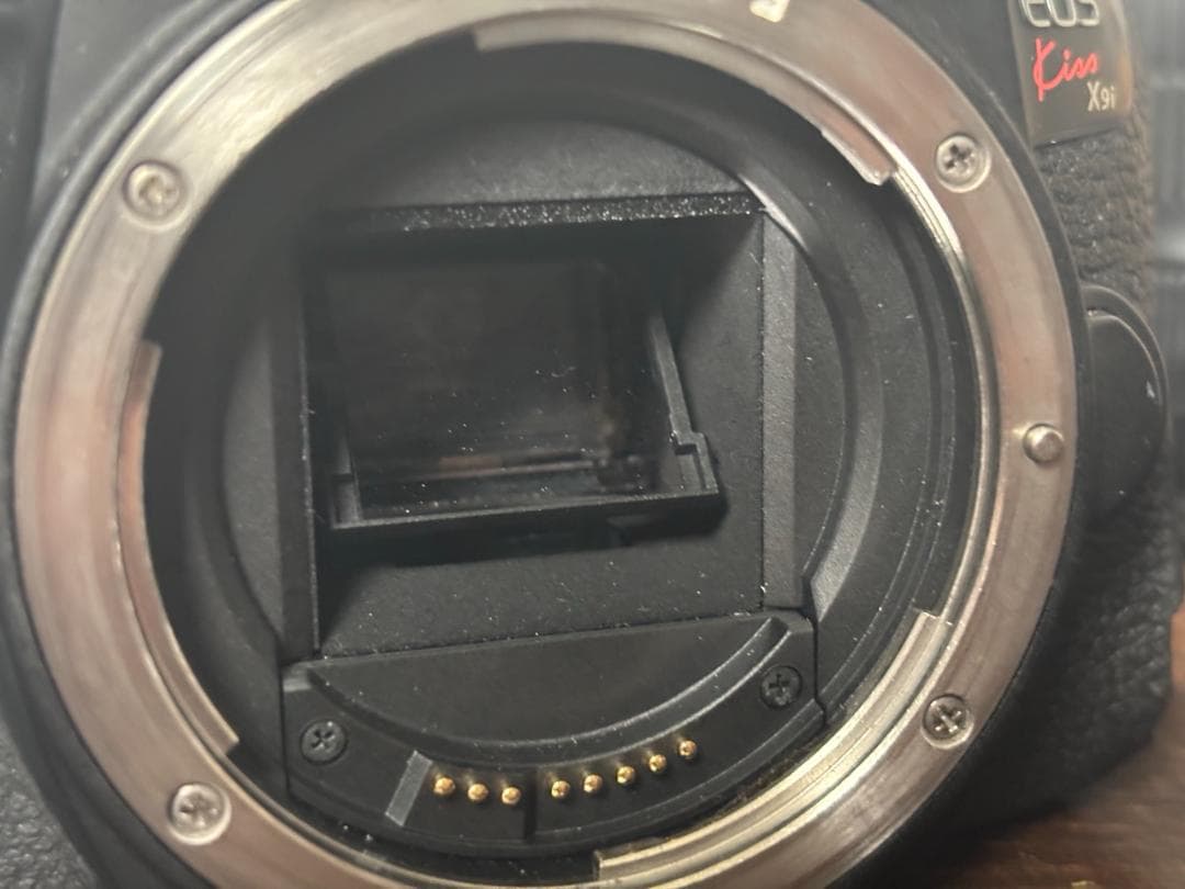 Canon EOS Kiss X9i デジタル一眼レフ バッテリー 3個