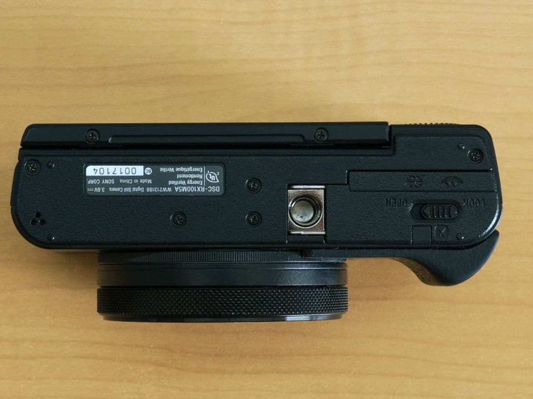 SONY サイバーショット DSC-RX100M5A