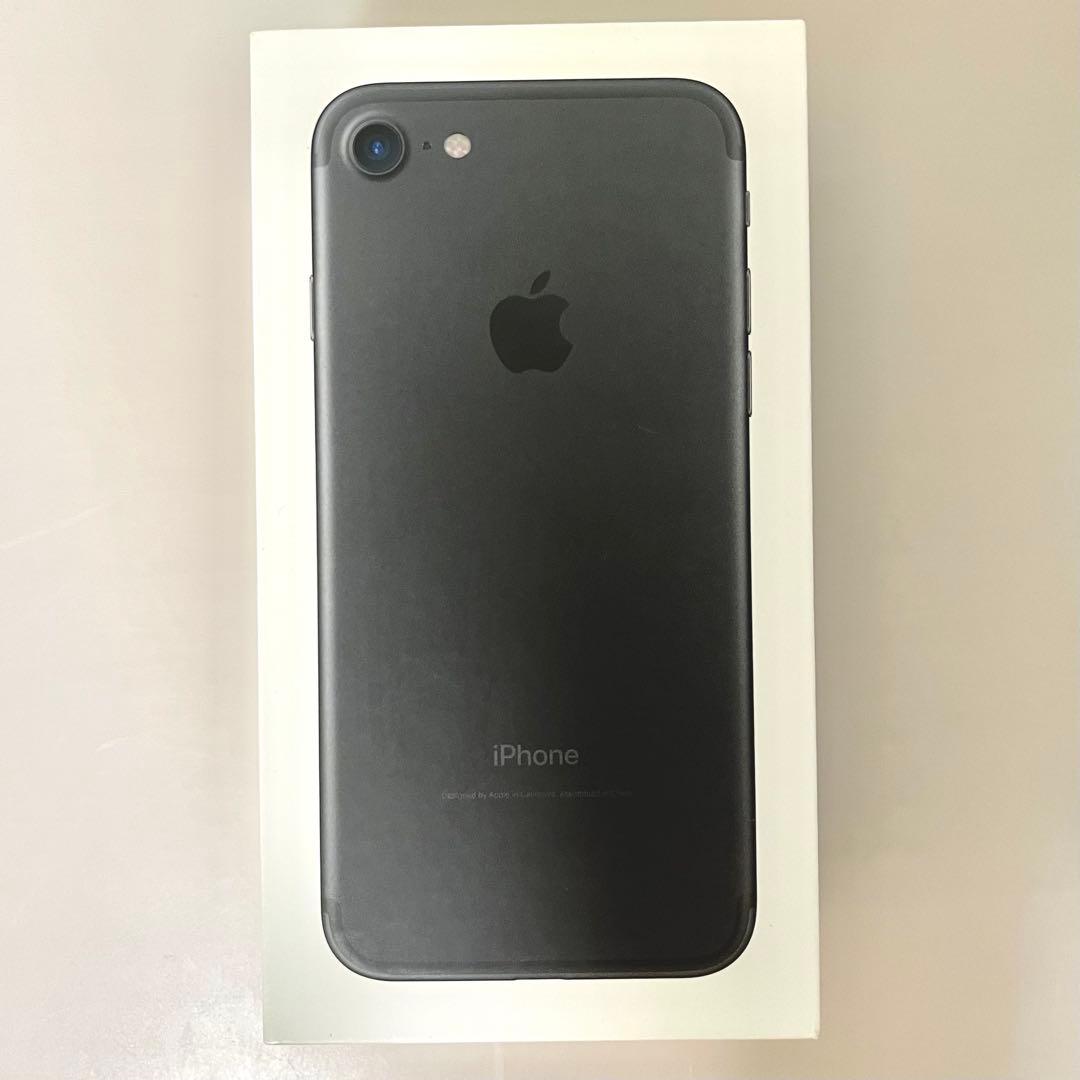 iPhone 7 美品 外箱付属品付きSIMロックなし