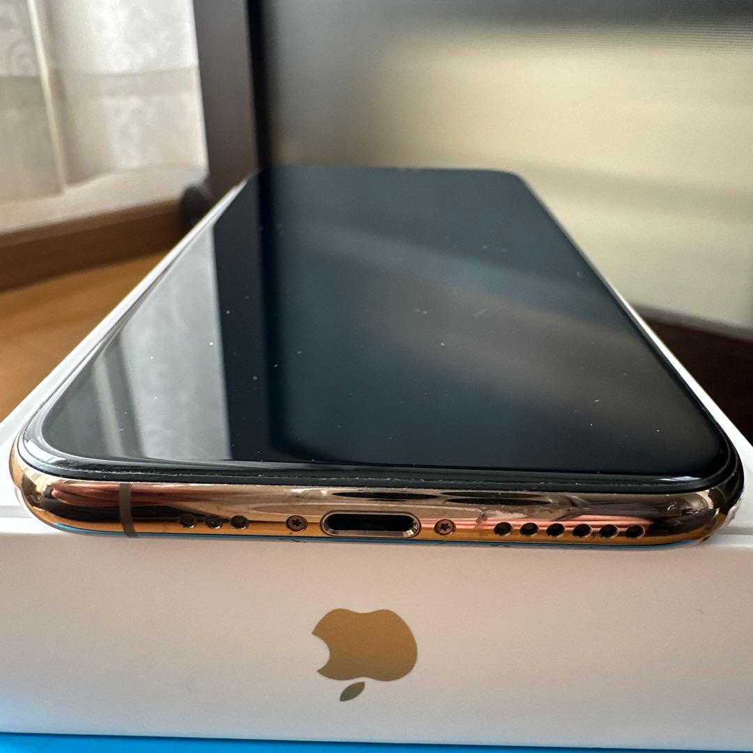 美品 iPhone11Pro 256GB ゴールド SIMフリー